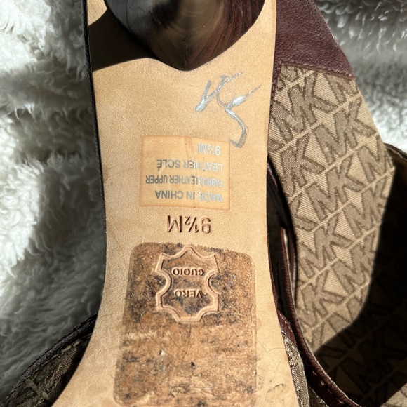 Michael Kors sandals - Picture 3 of 6